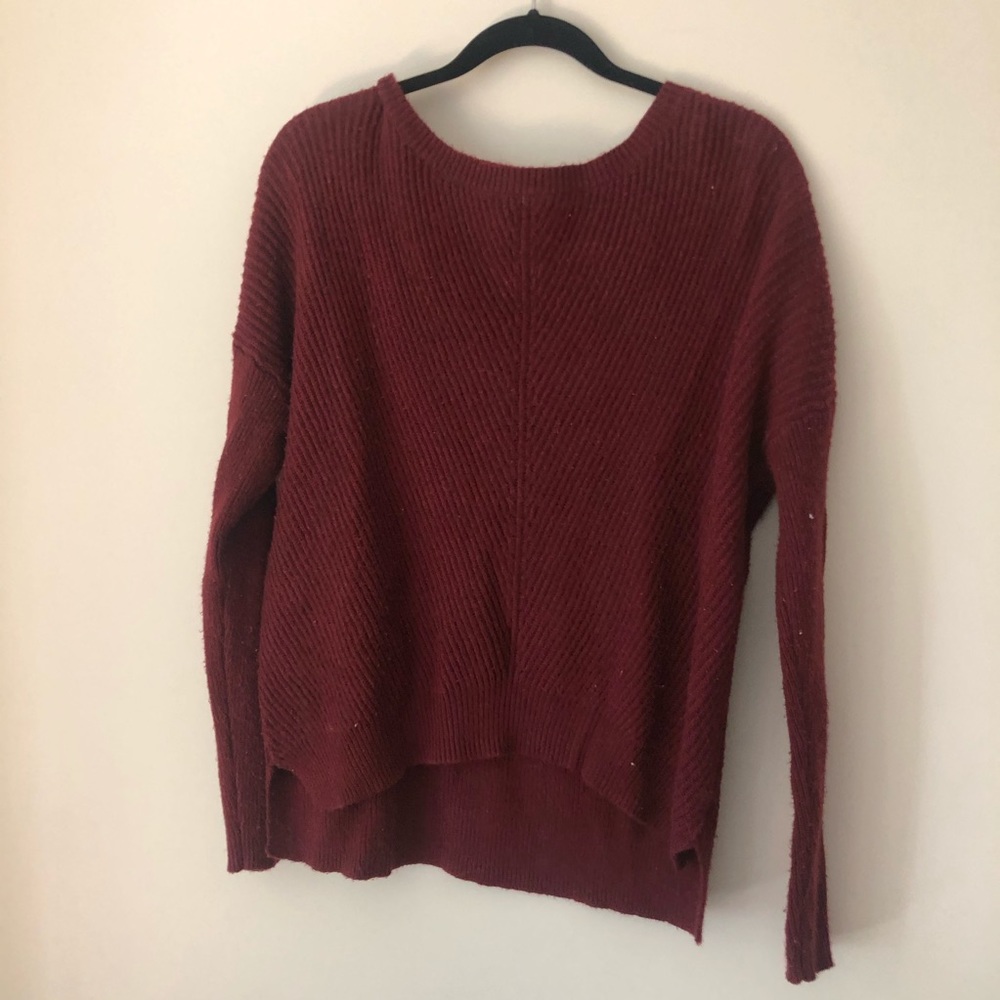 maroon sweater long sleeve
